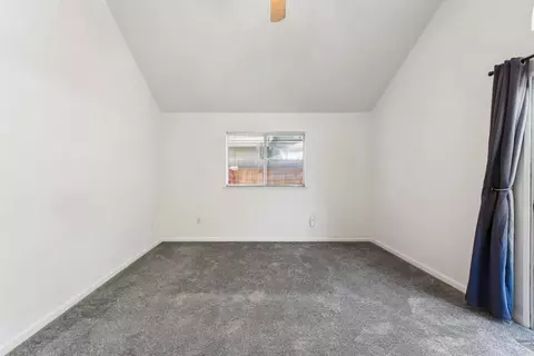 Bedroom - 1012 Hillview Ln, Winters, CA 95694 photo 5 of 7