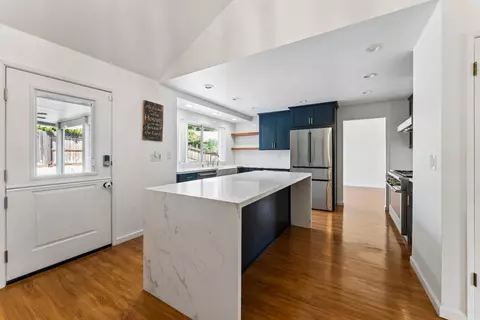 Kitchen - 1012 Hillview Ln, Winters, CA 95694 photo 3 of 5