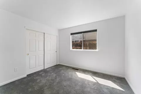Bedroom - 1012 Hillview Ln, Winters, CA 95694 photo 3 of 7