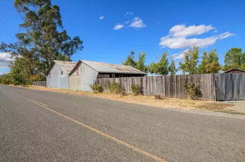 Exterior - 28968 County Road 26, Winters, CA 95694 photo 3 of 11