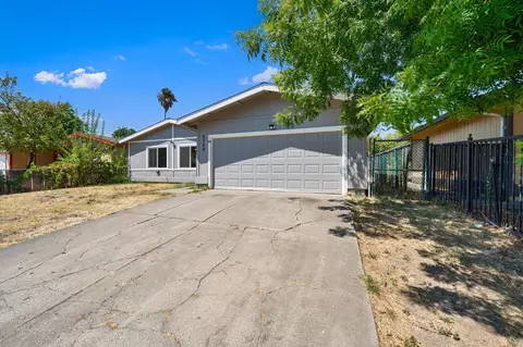 2729 Toy Ave, Sacramento, CA 95822