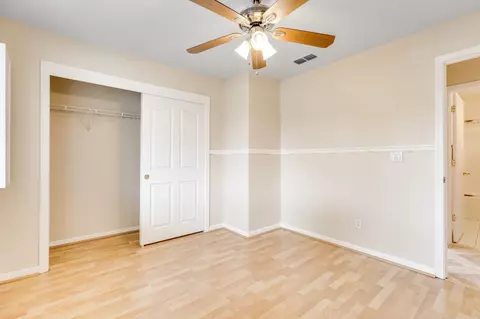 Bedroom - 934 Norman Dr, Manteca, CA 95336 photo 2 of 6