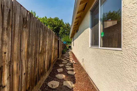 Exterior - 934 Norman Dr, Manteca, CA 95336 photo 6 of 11