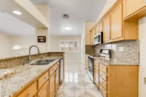 Kitchen - 934 Norman Dr, Manteca, CA 95336 photo 1 of 1