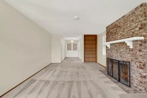 Living - 928 Acacia, Davis, CA 95616 photo 3 of 8