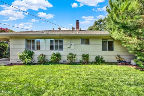 Exterior - 928 Acacia, Davis, CA 95616 photo 8 of 14