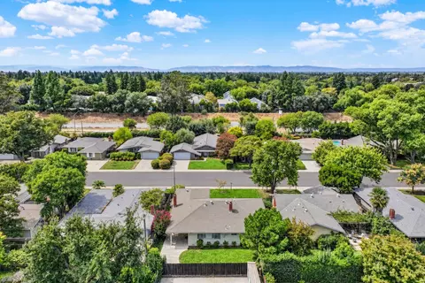 View/Area - 928 Acacia, Davis, CA 95616 photo 4 of 6