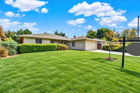 Exterior - 928 Acacia, Davis, CA 95616 photo 4 of 14
