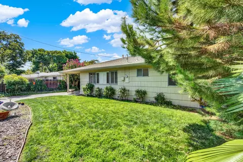 Exterior - 928 Acacia, Davis, CA 95616 photo 7 of 14
