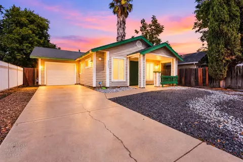3533 20th Ave, Sacramento, CA 95820