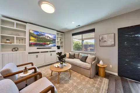 Living - 7855 Bing Ct, Antelope, CA 95843 photo 2 of 3