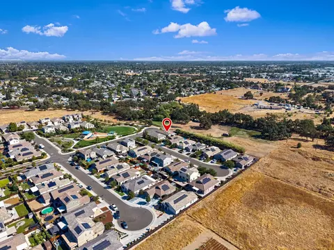 View/Area - 7855 Bing Ct, Antelope, CA 95843 photo 7 of 17