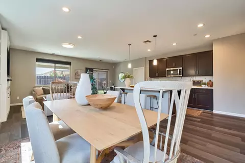 Dining - 7855 Bing Ct, Antelope, CA 95843 photo 4 of 5