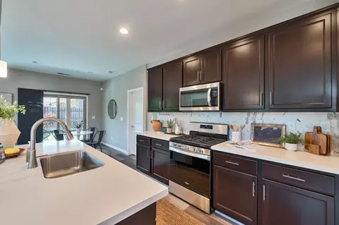 Kitchen - 7855 Bing Ct, Antelope, CA 95843 photo 3 of 4