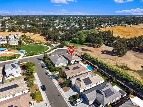 View/Area - 7855 Bing Ct, Antelope, CA 95843 photo 14 of 17