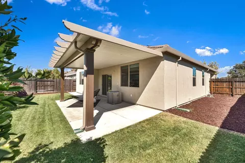 Exterior - 7855 Bing Ct, Antelope, CA 95843 photo 5 of 8