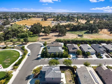 View/Area - 7855 Bing Ct, Antelope, CA 95843 photo 13 of 17