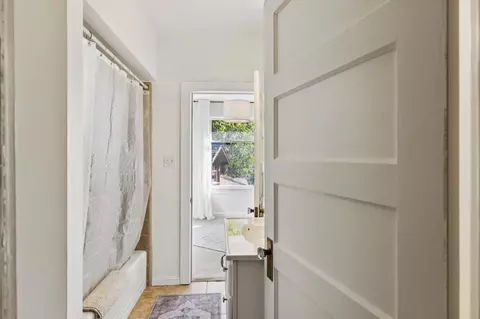 Entry Way - 2913 Bedford Ave, Placerville, CA 95667 photo 3 of 5