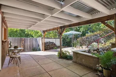 Exterior - 2913 Bedford Ave, Placerville, CA 95667 photo 6 of 12