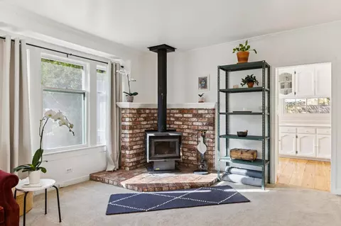 Living - 2913 Bedford Ave, Placerville, CA 95667 photo 6 of 6