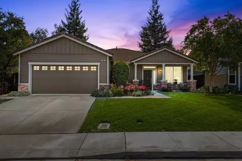 Exterior - 608 Snapdragon St, Winters, CA 95694 photo 3 of 12