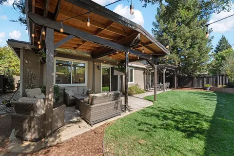 Exterior - 608 Snapdragon St, Winters, CA 95694 photo 7 of 12