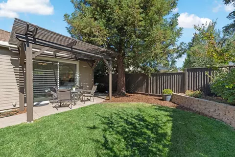 Exterior - 608 Snapdragon St, Winters, CA 95694 photo 10 of 12