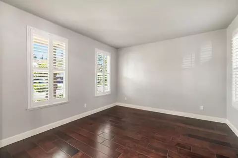 Living - 2552 Pinkerton Way, Lodi, CA 95242 photo 2 of 5
