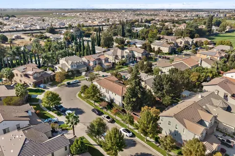 View/Area - 2552 Pinkerton Way, Lodi, CA 95242 photo 9 of 11