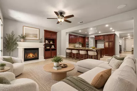 Living - 2552 Pinkerton Way, Lodi, CA 95242 photo 4 of 5