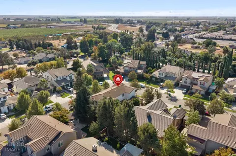 View/Area - 2552 Pinkerton Way, Lodi, CA 95242 photo 3 of 11