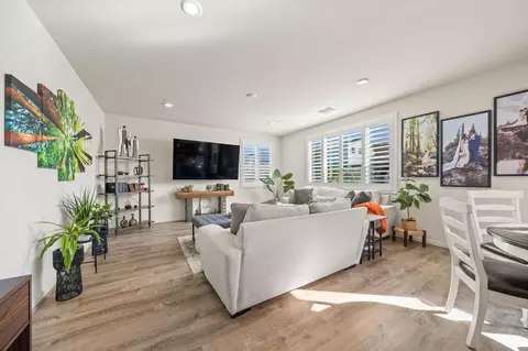 Living - 1308 Valley Oak Dr, Winters, CA 95694 photo 1 of 2