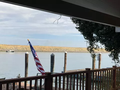 1743 W Harbor Dr, Isleton, CA 95641 photo 2
