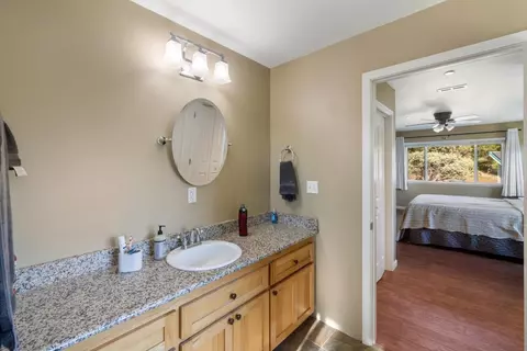 Bath - 2870 Sand Ridge Rd, Placerville, CA 95667 photo 7 of 8