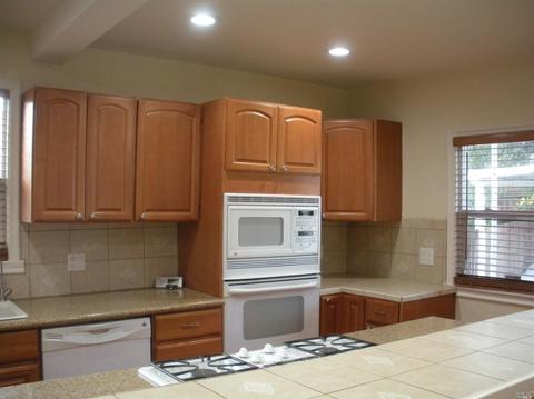 137 Fairmont Ave, Vallejo, CA 94590 photo 6