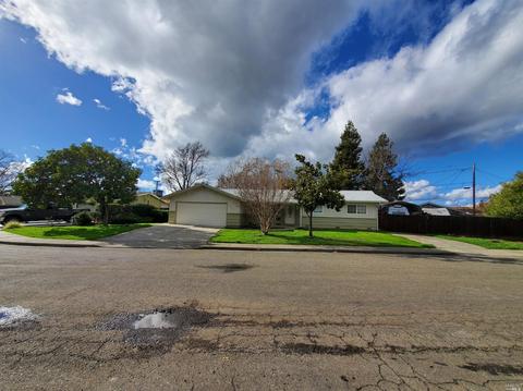 1055 Warren St, Fairfield, CA 94533 photo 1