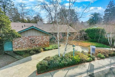 341 Neil St, Vacaville, CA 95688 photo 3
