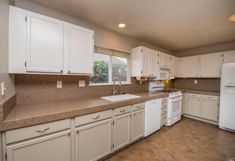637 Shagbark St, Windsor, CA 95492 photo 8