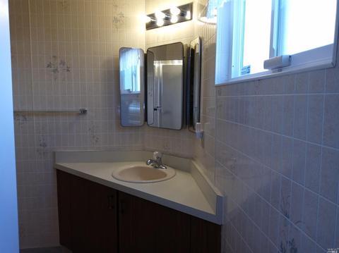 174 Dartmouth Ave, Vallejo, CA 94589 photo 9