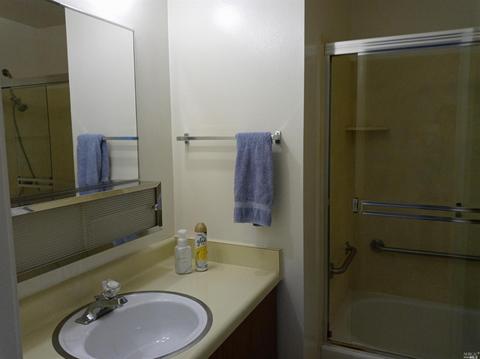 174 Dartmouth Ave, Vallejo, CA 94589 photo 11