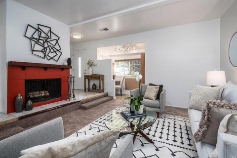 1705 Sarkesian Dr, Petaluma, CA 94954 photo 2