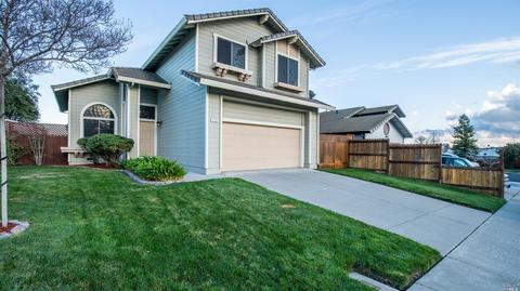 148 Genoa Ct, Vacaville, CA 95688 photo 2