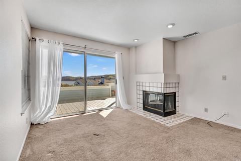 421 Stinson St #1, Vallejo, CA 94591 photo 2