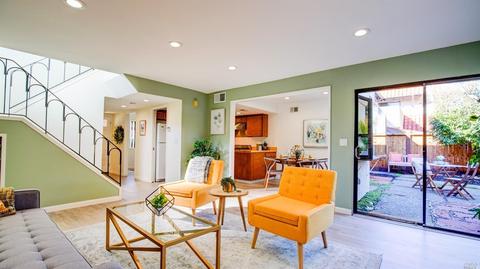 7 Majorca Ct, San Rafael, CA 94903 photo 4