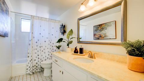 7 Majorca Ct, San Rafael, CA 94903 photo 28