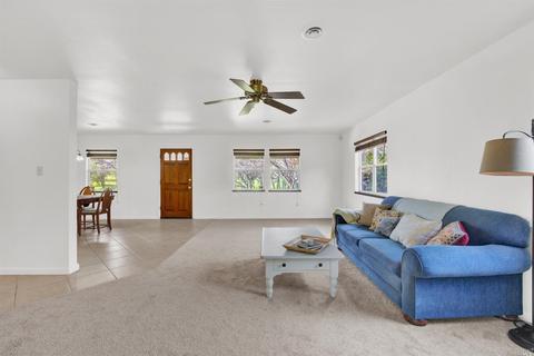 42 W Vine St, Vacaville, CA 95688 photo 9