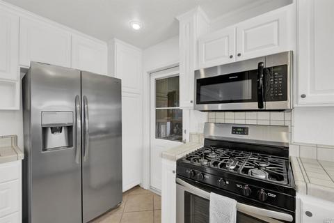 42 W Vine St, Vacaville, CA 95688 photo 17