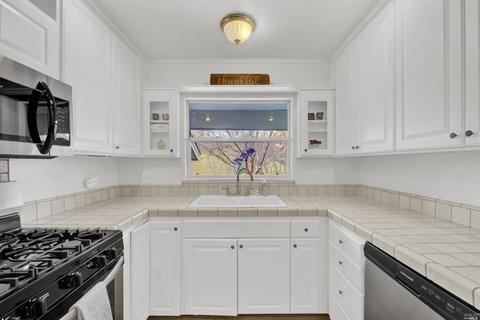 42 W Vine St, Vacaville, CA 95688 photo 14
