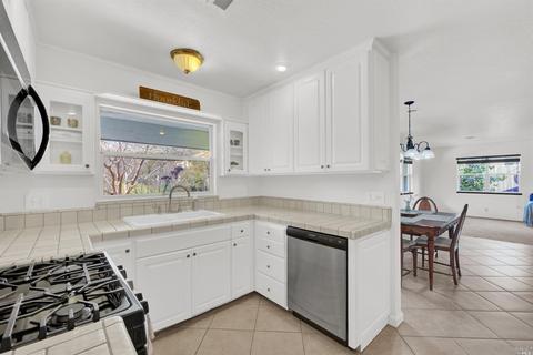 42 W Vine St, Vacaville, CA 95688 photo 15