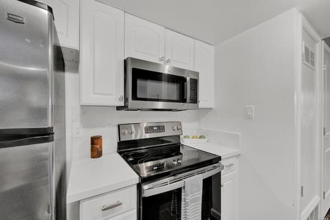 5434 Roundtree Ct #C, Concord, CA 94521 photo 18